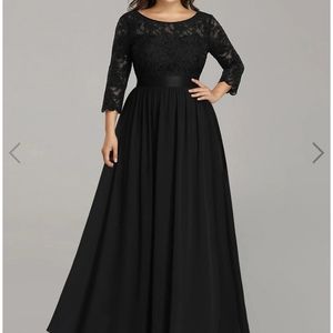 Plus size chiffon formal dress with lace sleeves